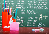 bunte-briefpapier-mit-stick.jpg?b=1&s=170x170&k=20&c=s9vc_0VbILbHq4Kw2n0KB5CkL0sc0S7rgT7s2NPguZQ=