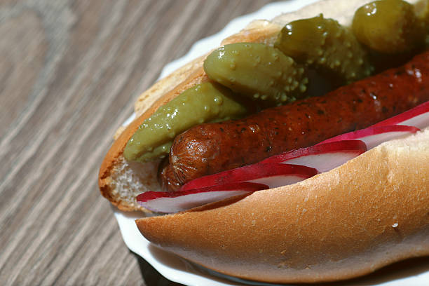 istock hot dog America 487759122
