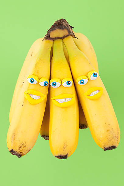 istock Bunch of bananas portrait 487773355