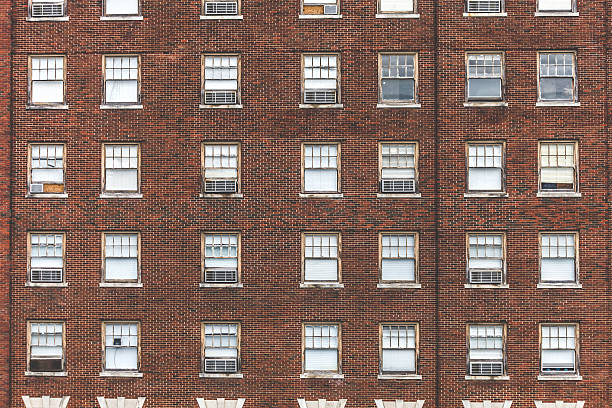 fenster. - poverty ugliness residential structure usa stock-fotos und bilder