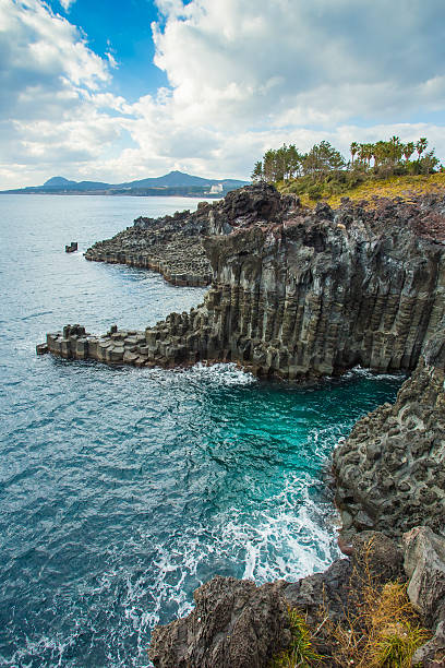 istock Jeju Island seashore Jusangjeollidae 487787497