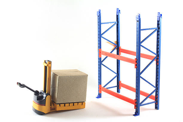 Photo Accident Rack 20+ Pallet Rack Accident Stock Photos, Pictures & Royalty-Free Images ...