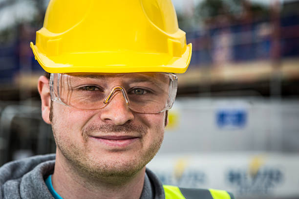 istock Caucasian Male Construction Worker Portrait Close Up 487817380