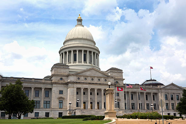 アーカンソー州庁舎 - little rock ストックフォトと画像