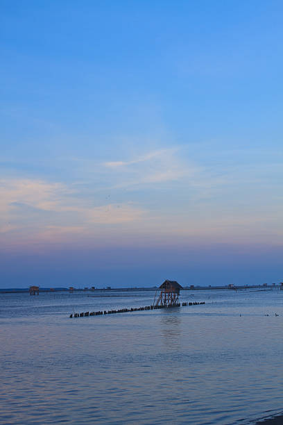 istock Beautiful sunset in the tropical sea 487832793