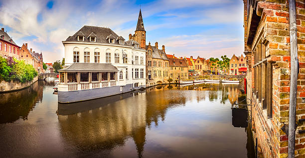 istock Panoramic view of famous water canal in Bruges 487853533