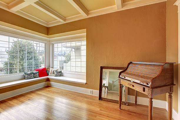 istock Bright empty room with an antique chest 487881451
