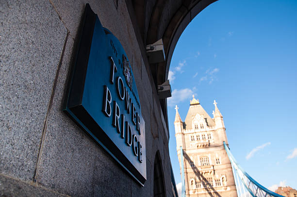istock details of london's tower bridge 487884561
