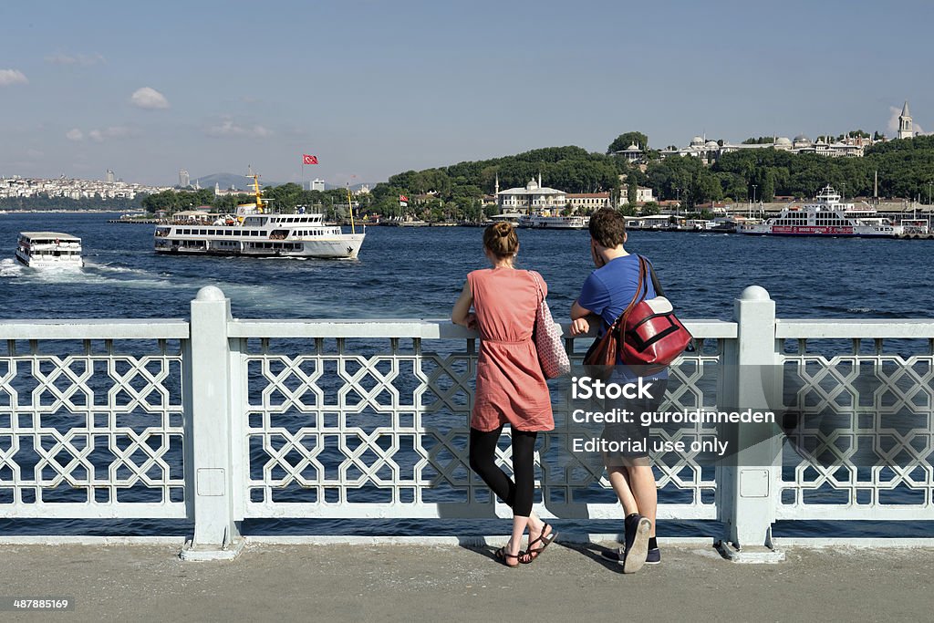 Galata-Brücke, um die Landschaft und den Seeverkehr Touristen - Lizenzfrei Alt Stock-Foto