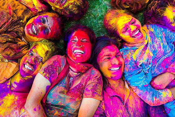 istock Indian Friends Celabrating Holi 487905043