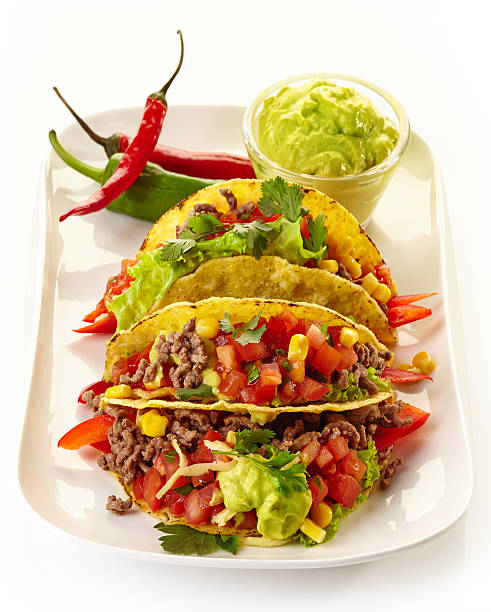 istock Mexican food Tacos 487921163