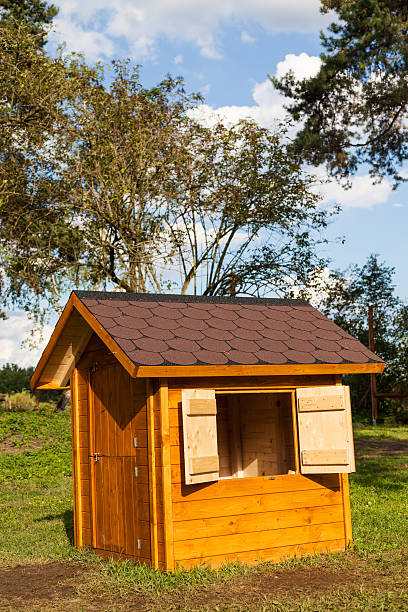 istock Children houses 487947510