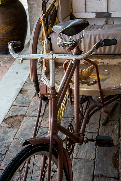 istock Thailand tricycle  vintage style 487973332
