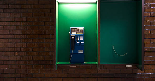 istock outside phones at night 487974142