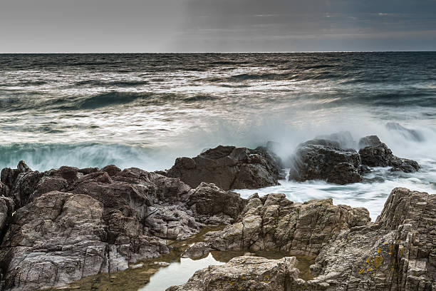 istock Dawn on the sea 487975860