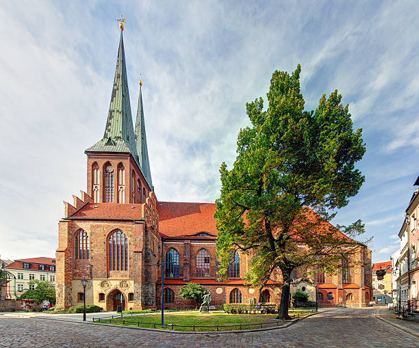 istock Berlin, St Nicholas church, Germany - Nikolaikirche 488011066