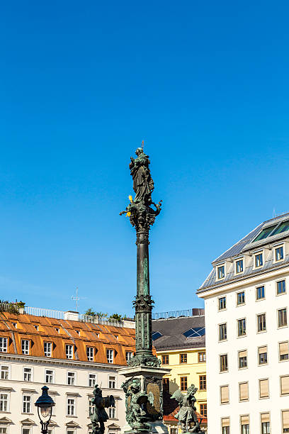 istock marian column in vienna am Hof 488087324