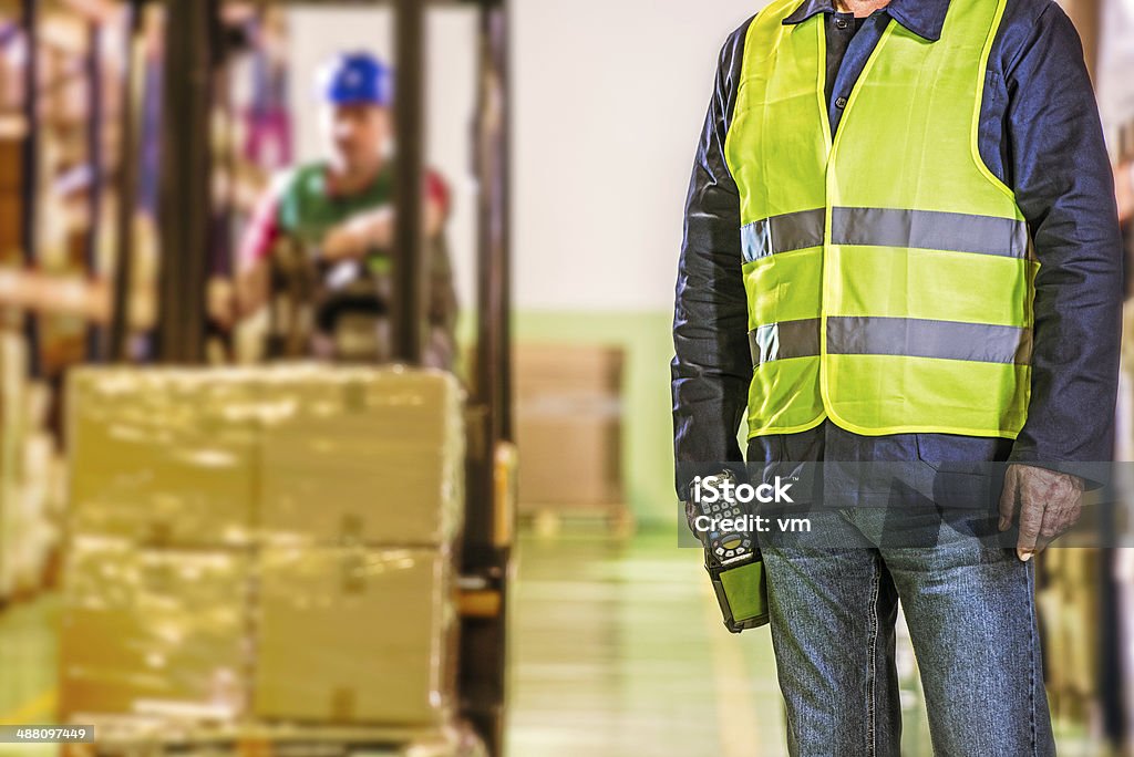Warehouse-Mitarbeiter - Lizenzfrei Arbeiten Stock-Foto