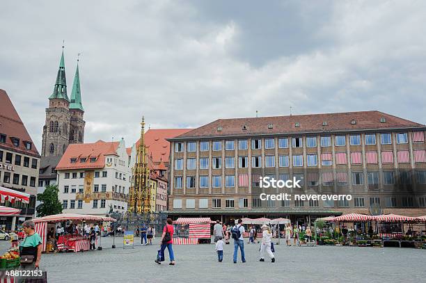 Markt In Den Hauptplatz Nürnberg Stockfoto und mehr Bilder von Marktplatz - Marktplatz, Nürnberg, Architektur