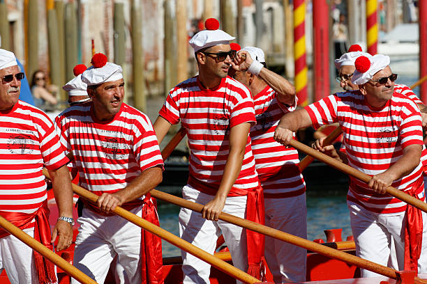 venezia, regata storica - editorial in a row national landmark famous place foto e immagini stock