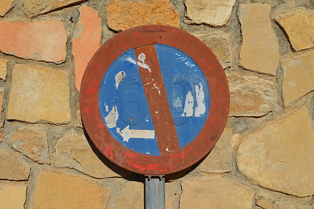 istock Vintage Spanish Road Sign 488158443