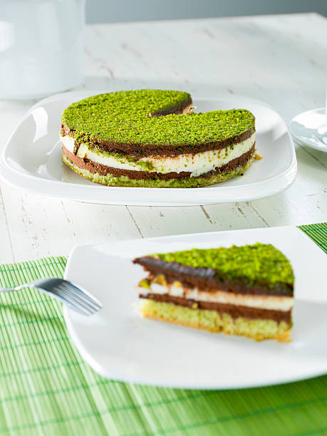 bolo de pistache - biscotti cookie chocolate pistachio - fotografias e filmes do acervo