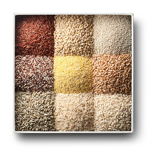 varietà di grani - clipping path rice white rice basmati rice foto e immagini stock