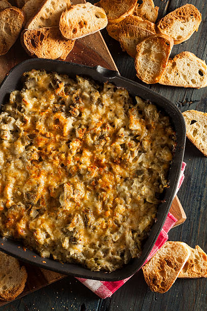 istock Homemade Cheesy Garlic Artichoke Spread 488200791
