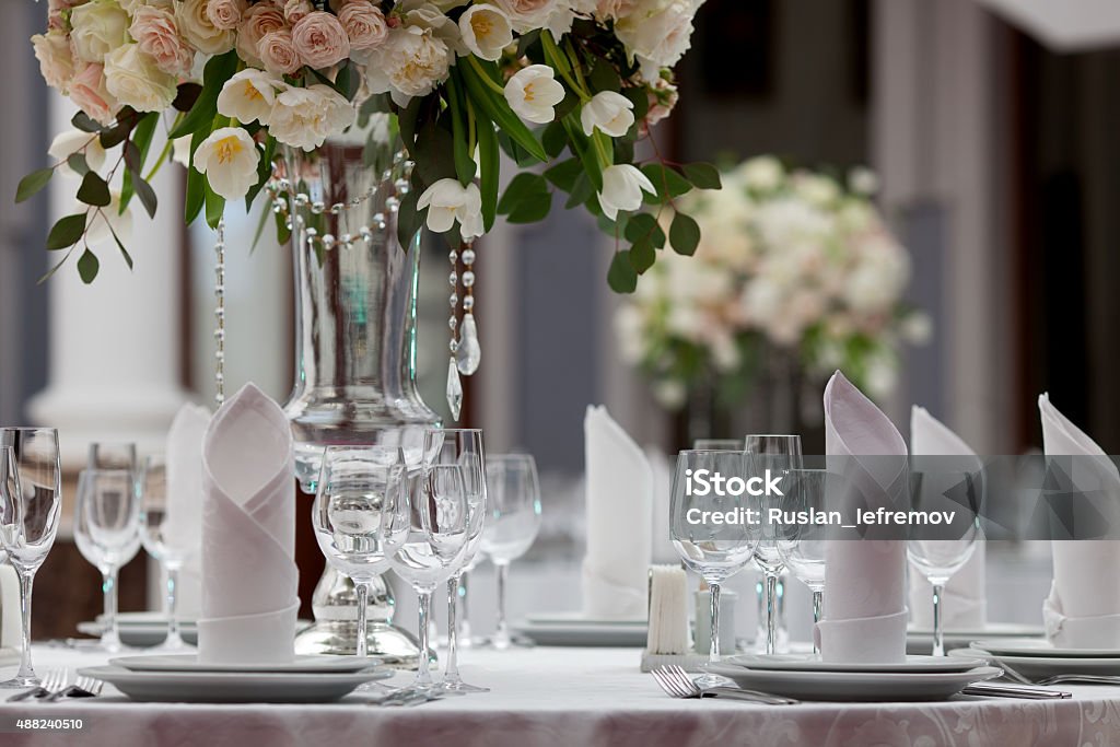 Table setting at a luxury wedding reception Table Stock Photo