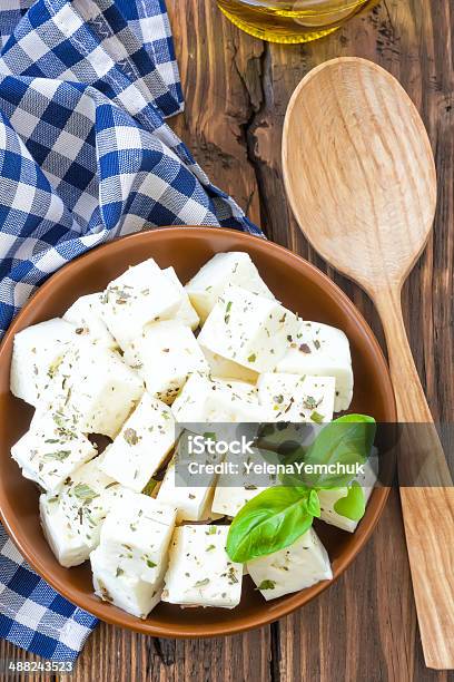 Queso Foto de stock y más banco de imágenes de Albahaca - Albahaca, Alimento, Aperitivo - Plato de comida