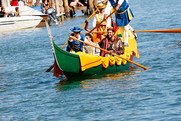 venezia, regata storica - editorial in a row national landmark famous place foto e immagini stock