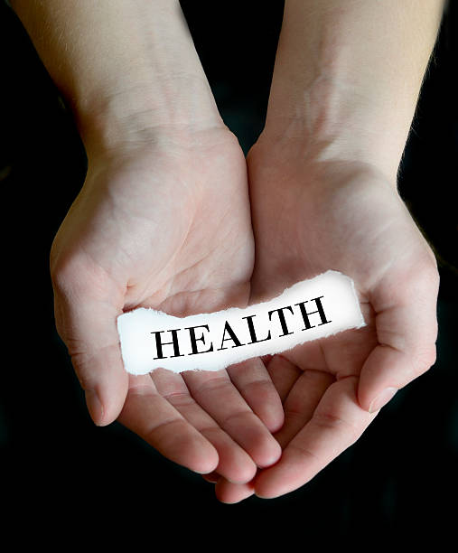 istock Hands Holding Paper Message Health 488281007