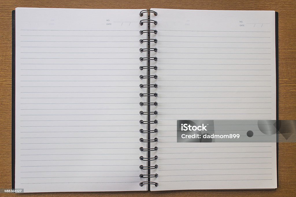 Abrir cuaderno con blanco página - Foto de stock de Azul libre de derechos