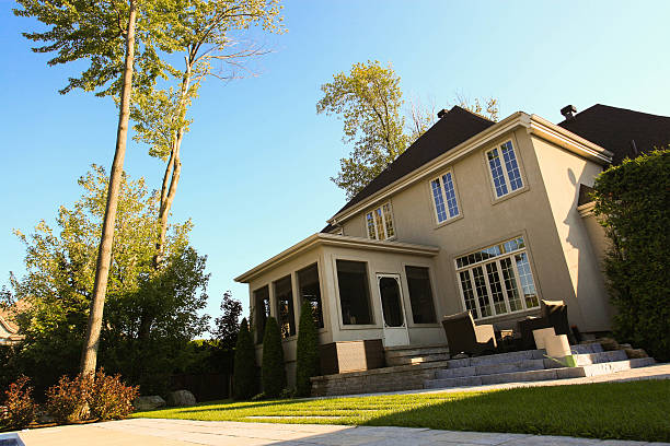 istock Back of a suburban house 488413734