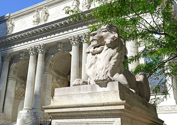 ニューヨーク公共図書館にフィフスアベニュー、マンハッタン - new york public library ストックフォトと画像