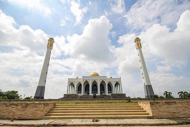 istock Central Mosque of Songkhla, Thailand 488431092