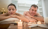romantisches-paar-im-spa.jpg?b=1&s=170x170&k=20&c=8OZUWPpSu6gIX_xMqTFjycqf3C2a-Dl10PnVfcGjmHA=
