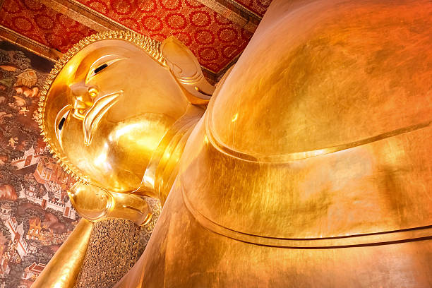 istock The Reclining Buddha at Wat Pho (Pho Temple) in Bangkok, Thailand 488434764
