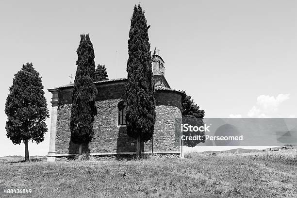 Toskanerin Land Stockfoto und mehr Bilder von Anhöhe - Anhöhe, Baum, Blau