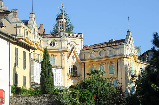 a casa onde o famoso escritor hermann hesse viveu - montagnola - fotografias e filmes do acervo