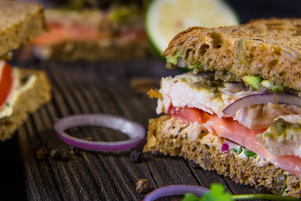istock Sandwiches with chicken, sauce and vegetables 488469692