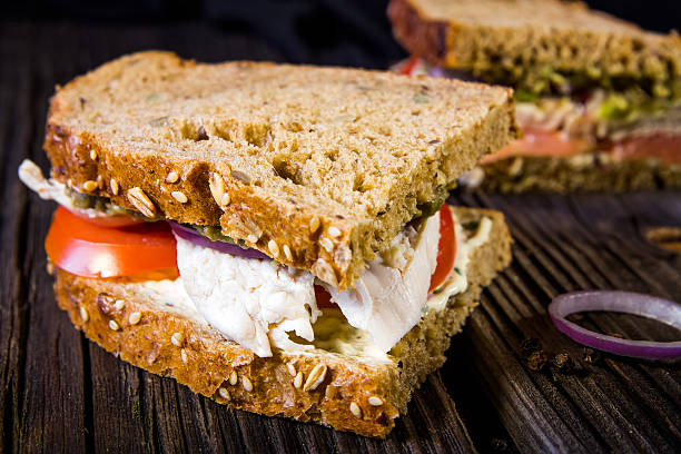 istock Sandwiches with chicken, sauce and vegetables 488469706