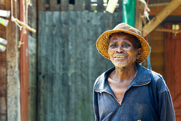 istock Old african american homeless man outdoors with sad eyes. 488501742