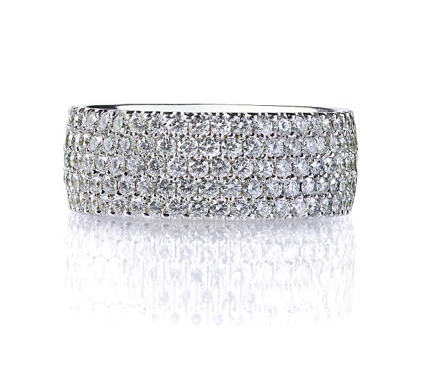 istock Beautiful Diamond Wedding Anniversary Band Ring 488501773