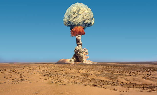 explosión nuclear. - bomba atomica fotografías e imágenes de stock