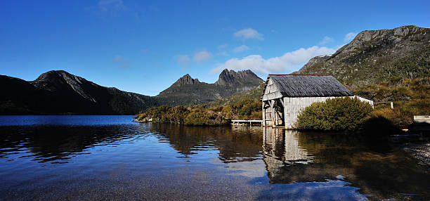 istock Cradle Mountain-Lake St Clair National Park 488523857
