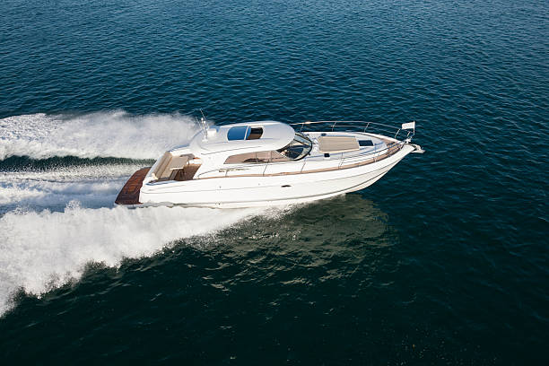 istock Luxurious yacht racing in the ocean 488568930