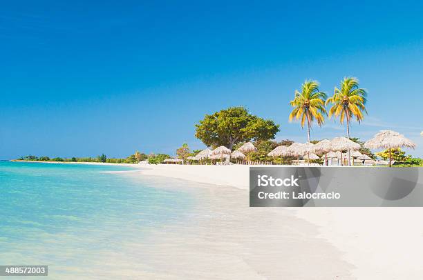 Playa Caribe Foto de stock y más banco de imágenes de Bahamas - Bahamas, Aire libre, Antillas occidentales