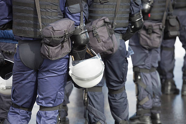 istock Riot Police 488595623