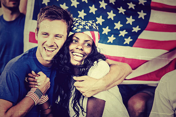 istock USA supporters couple 488599147